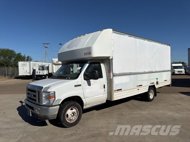 Ford E-350 廂式貨物運輸車
