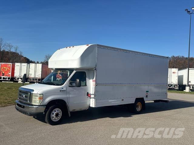 Ford E-350 廂式貨物運輸車