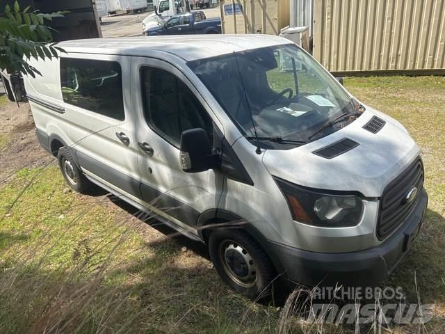 Ford E150 廂式貨物運輸車