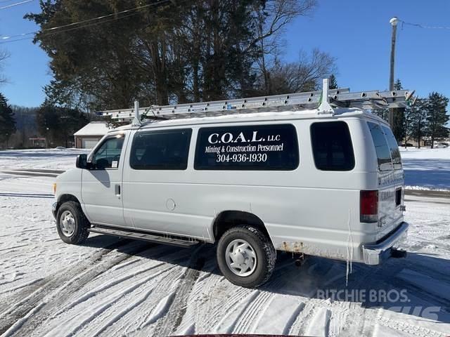 Ford E350 廂式貨物運輸車