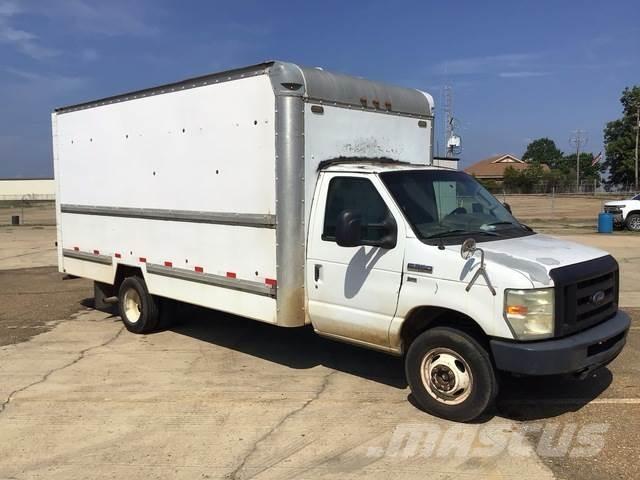 Ford E350 貨箱式卡車