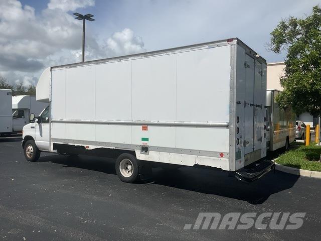 Ford E350 貨箱式卡車