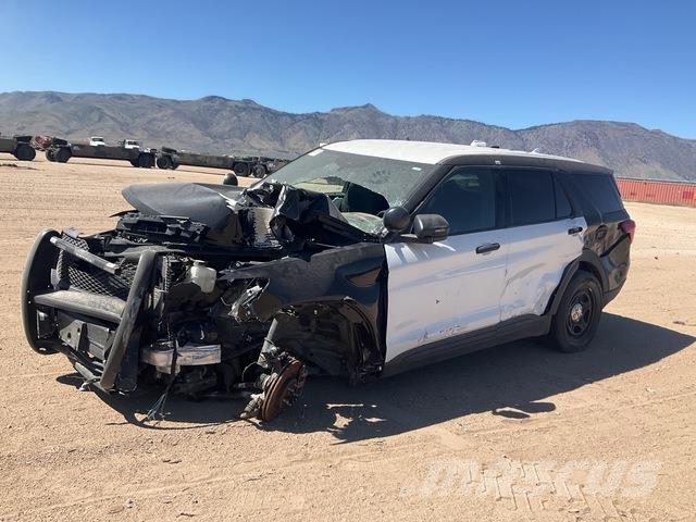 Ford Explorer 汽車