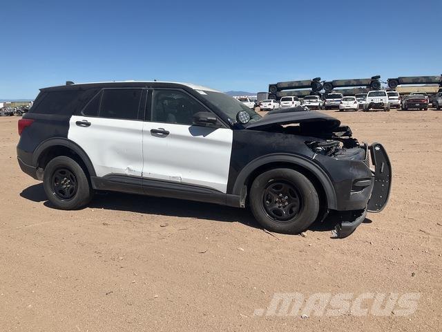 Ford Explorer 汽車