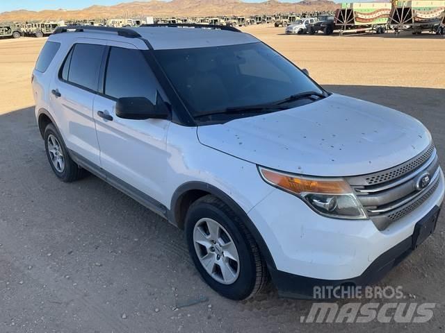 Ford Explorer 汽車