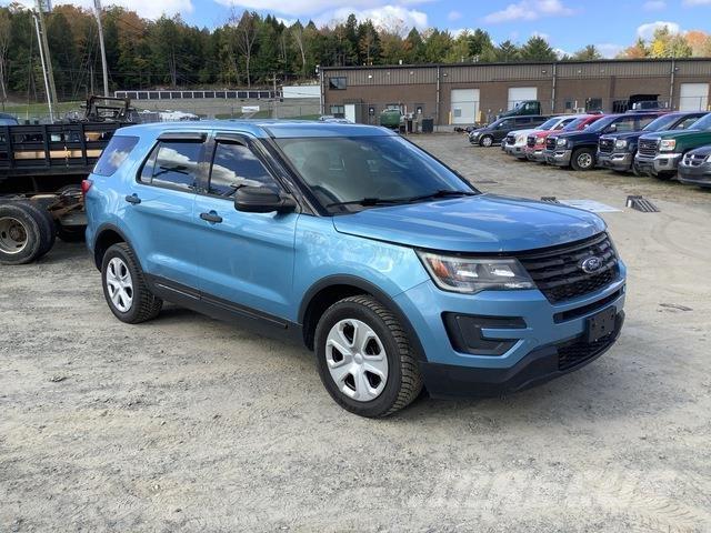 Ford Explorer 汽車