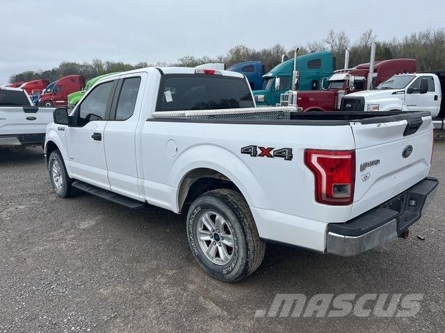 Ford F-150 皮卡.傳統半斗卡車/側卸板