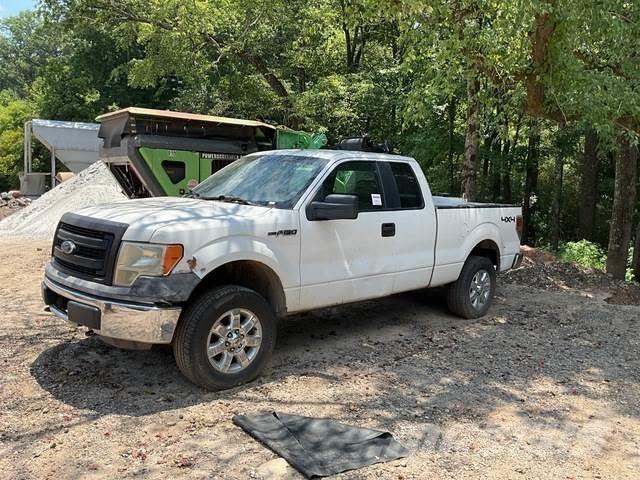 Ford F-150 皮卡.傳統半斗卡車/側卸板