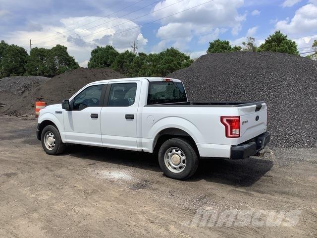 Ford F-150 皮卡.傳統半斗卡車/側卸板