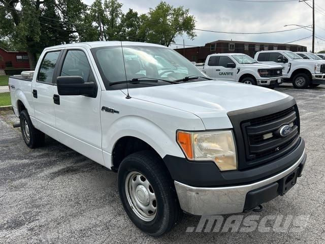 Ford F-150 皮卡.傳統半斗卡車/側卸板