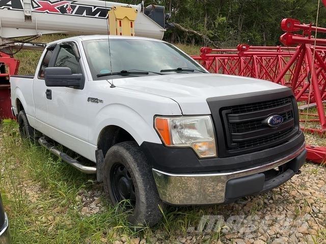 Ford F-150 皮卡.傳統半斗卡車/側卸板