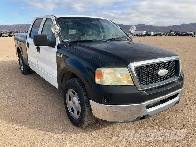 Ford F-150 皮卡.傳統半斗卡車/側卸板