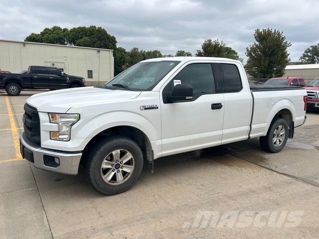 Ford F-150 皮卡.傳統半斗卡車/側卸板