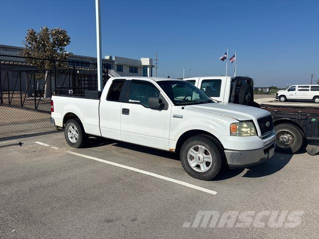 Ford F-150 皮卡.傳統半斗卡車/側卸板