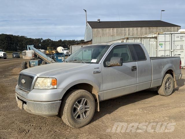 Ford F-150 皮卡.傳統半斗卡車/側卸板