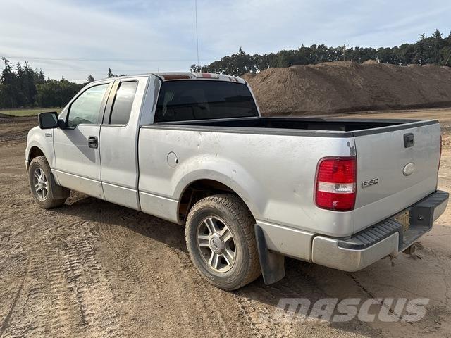 Ford F-150 皮卡.傳統半斗卡車/側卸板