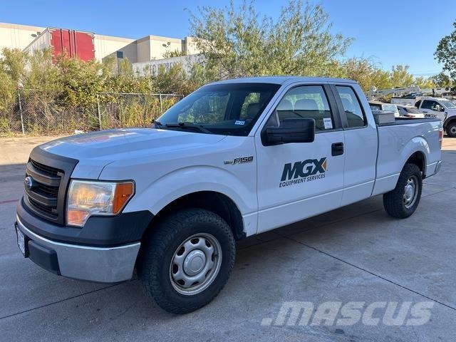 Ford F-150 皮卡.傳統半斗卡車/側卸板