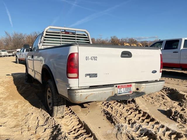 Ford F-150 皮卡.傳統半斗卡車/側卸板