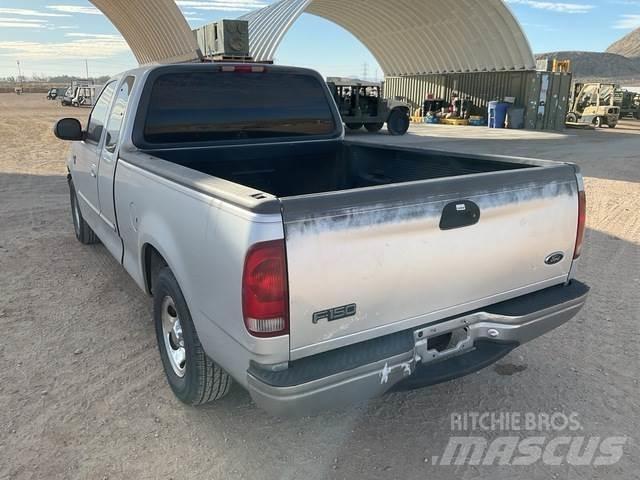 Ford F-150 XLT 其他
