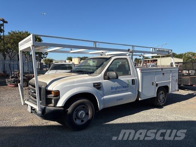 Ford F-250 皮卡.傳統半斗卡車/側卸板