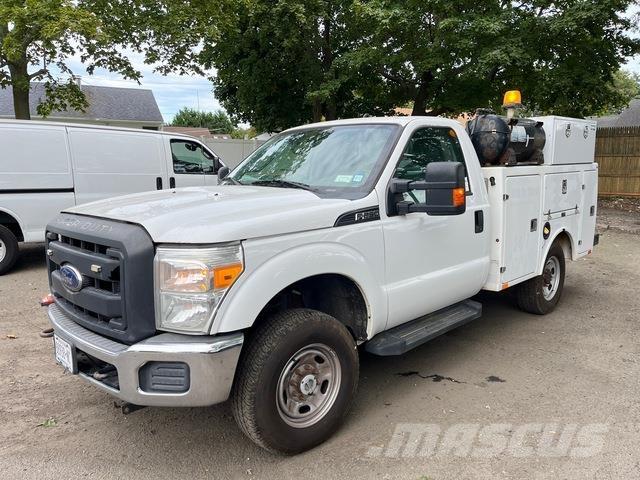 Ford F-250 都市/通用型車輛