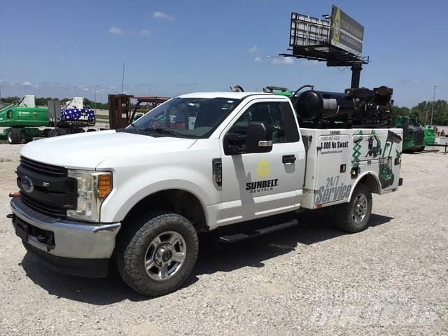 Ford F-250 都市/通用型車輛