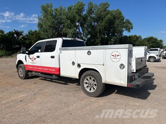 Ford F-250 皮卡.傳統半斗卡車/側卸板