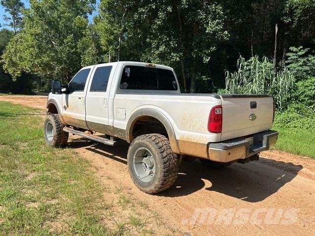Ford F-250 皮卡.傳統半斗卡車/側卸板
