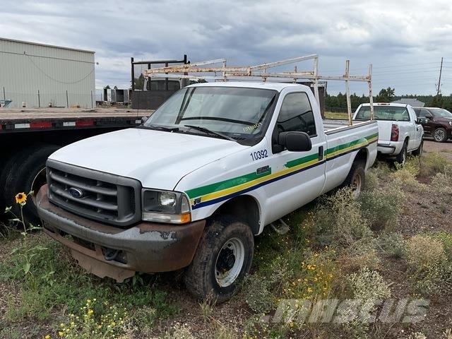 Ford F-250 皮卡.傳統半斗卡車/側卸板