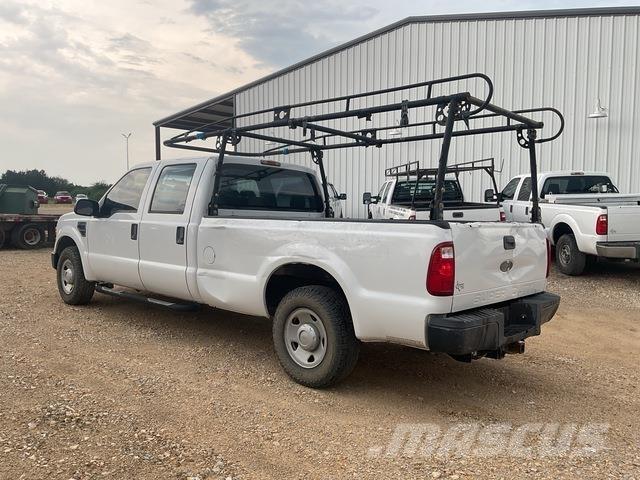 Ford F-250 皮卡.傳統半斗卡車/側卸板