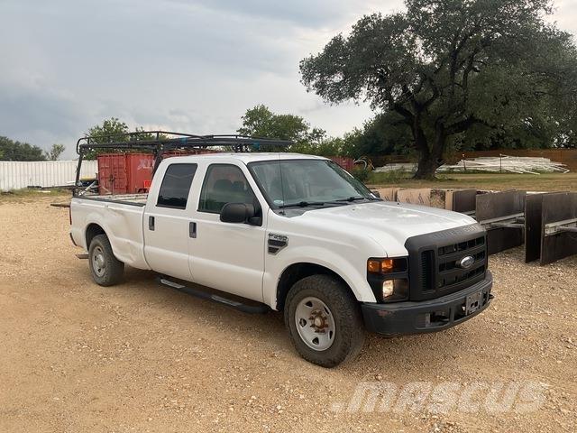 Ford F-250 皮卡.傳統半斗卡車/側卸板