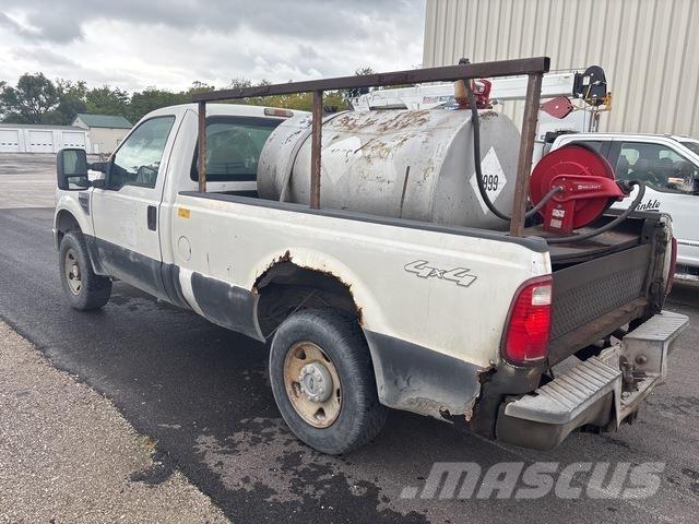 Ford F-250 皮卡.傳統半斗卡車/側卸板
