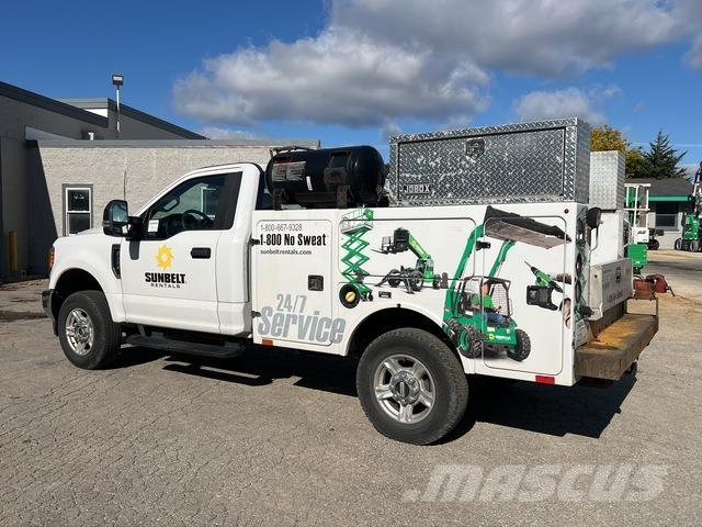 Ford F-250 都市/通用型車輛