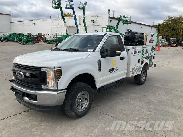 Ford F-250 都市/通用型車輛