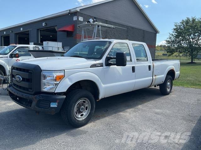 Ford F-250 皮卡.傳統半斗卡車/側卸板