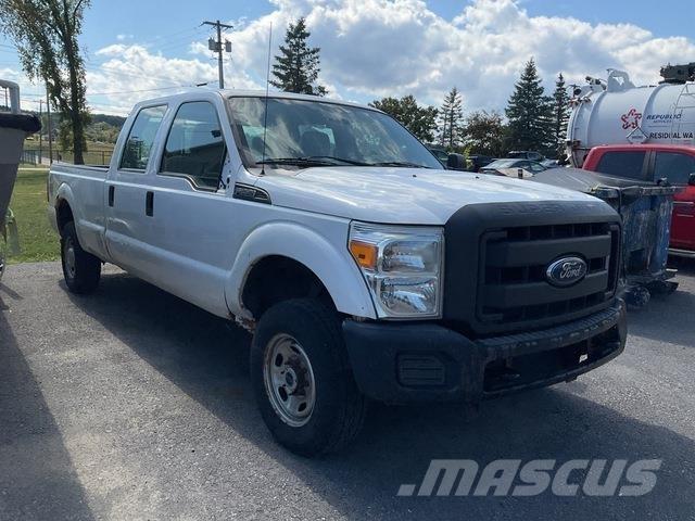 Ford F-250 皮卡.傳統半斗卡車/側卸板