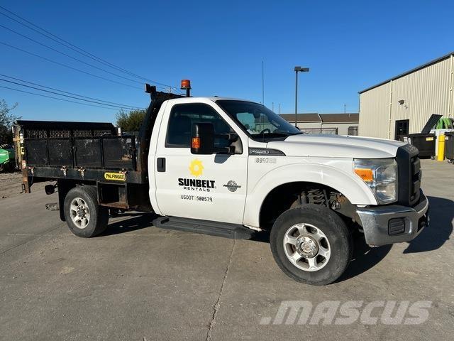 Ford F-250 平板式/側卸式卡車