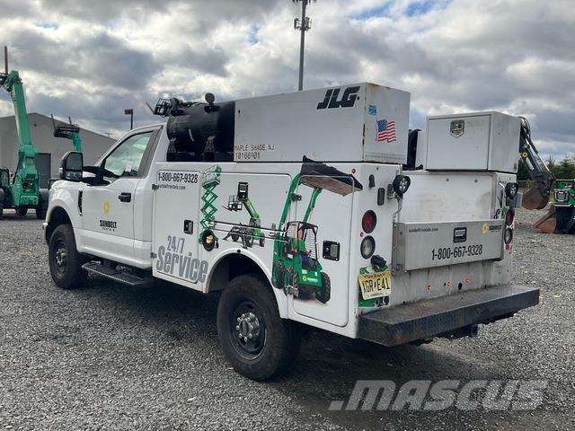 Ford F-250 都市/通用型車輛