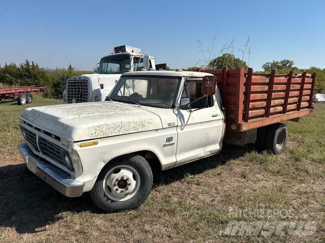 Ford F-350 傾卸式卡車
