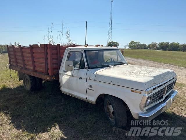 Ford F-350 傾卸式卡車