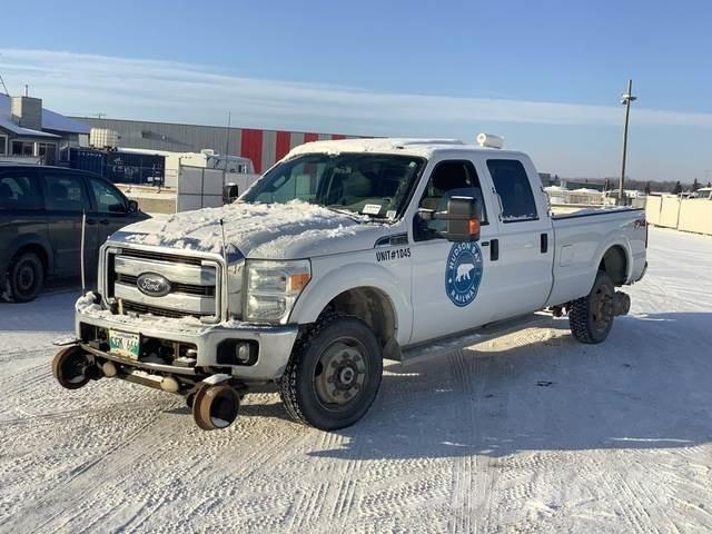 Ford F-350 皮卡.傳統半斗卡車/側卸板
