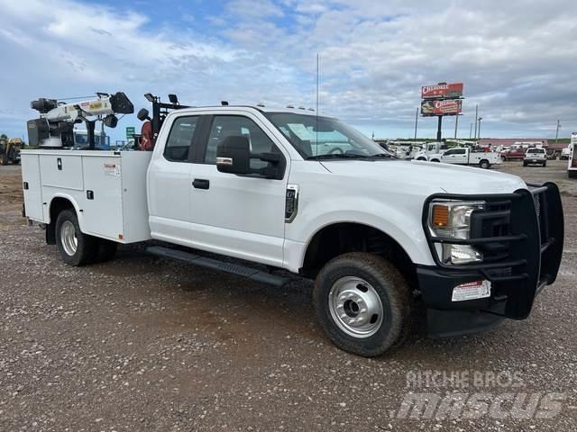 Ford F-350 都市/通用型車輛