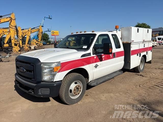 Ford F-350 都市/通用型車輛
