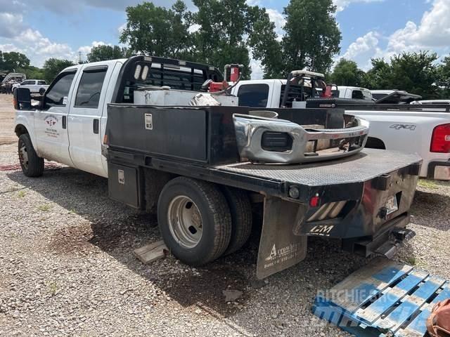 Ford F-350 平板式/側卸式卡車
