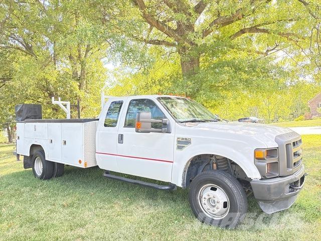 Ford F-350 都市/通用型車輛