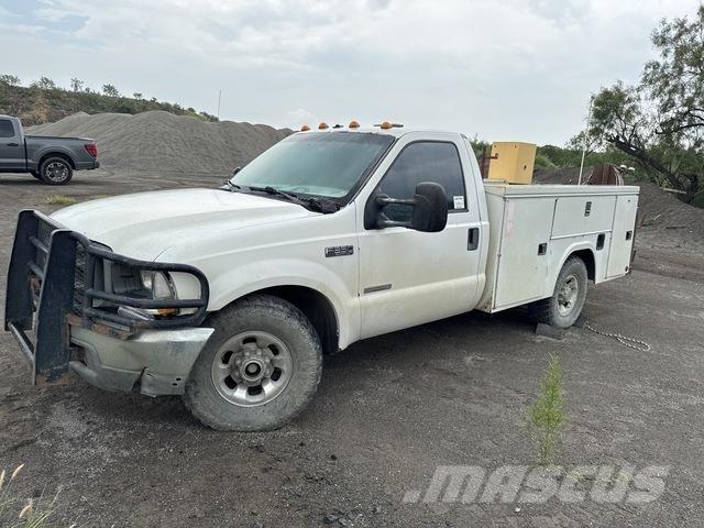 Ford F-350 皮卡.傳統半斗卡車/側卸板