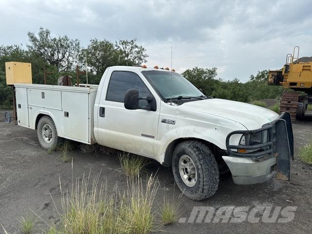 Ford F-350 皮卡.傳統半斗卡車/側卸板
