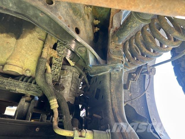 Ford F-350 皮卡.傳統半斗卡車/側卸板