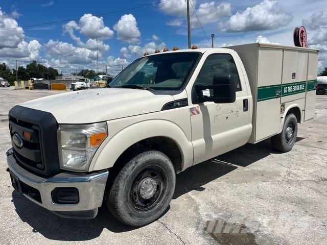 Ford F-350 皮卡.傳統半斗卡車/側卸板