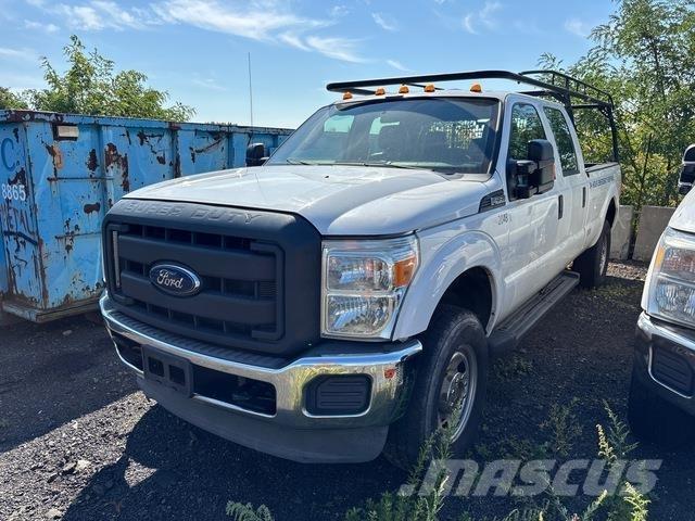 Ford F-350 皮卡.傳統半斗卡車/側卸板
